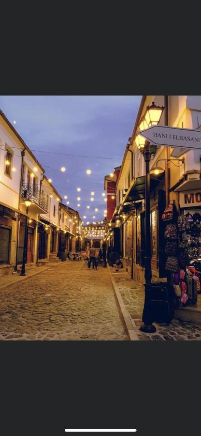 Tradicional Bazaar Home คอร์เชอ ภายนอก รูปภาพ